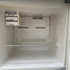 富士通の２ドア冷凍冷蔵車。225リットル。の画像