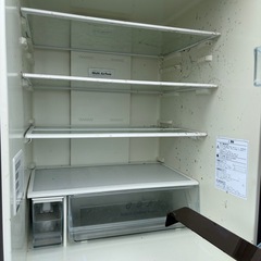 2021年製 Hisense 3ドア ノンフロン冷凍冷蔵庫 HR-D3601S 360Lの画像