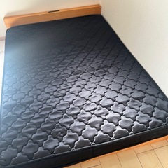 コイルマットレス　ダブルベッド　厚さ16.5cm ウレタンの画像