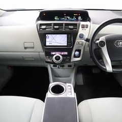 【自社ローン専門店】トヨタ プリウス　アルファ 　Ｓ　ツーリングセレクションの画像