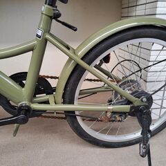 ミニベロ 20インチ シマノ 折りたたみ自転車 6段変速 フロントライト付の画像