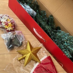 【受け渡し者決定】ニトリ クリスマス デコレーションセットツリーLED 120cmの画像