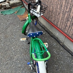 16インチ子供用自転車の画像