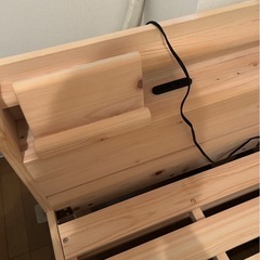 美品 セミシングルマットレス ベットフレームセット　コンセント付きベッドの画像