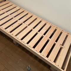 美品 セミシングルマットレス ベットフレームセット　コンセント付きベッドの画像