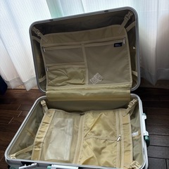  スーツケース キャリーケース
の画像