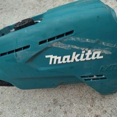 マキタ　充電式草刈機の画像