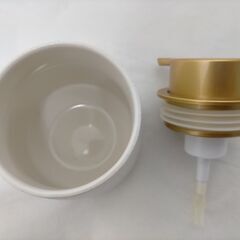 カミーナ ソープディスペンサー アイボリー ゴールド 泡タイプ 詰め替え容器 ディスペンサー ボトル 洗面所 キッチン バスグッズ 251106-3Tの画像