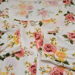 ▲バラ模様　 レディースカーディガン▲ＵＳＥＤの画像