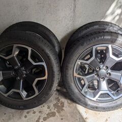 保管状態は良好です。スバル用です。の画像