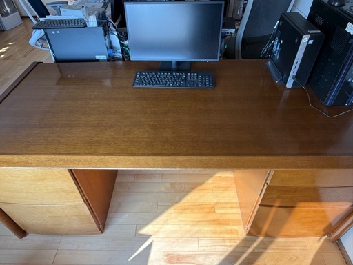 KOKUYO 
パソコンデスク