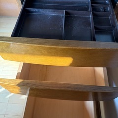 KOKUYO 
パソコンデスクの画像