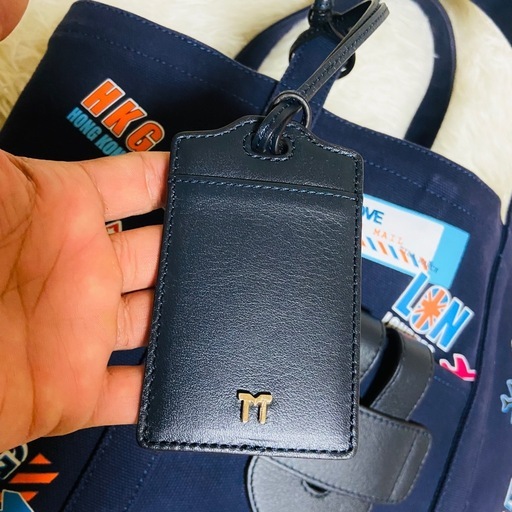 TILA MARCH✨ティラマーチ✨トートバッグ✨世界の空港スタンプ✨A4サイズ