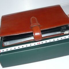 配達先決定🚚　無料配達します🚚ビジネスマンの方！💖定価２万円💖Bindex💖本革💖システム手帳💖バインダー💖未使用💖の画像