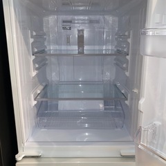 2019年製 SHAHP ノンフロン冷蔵庫　137L 　　の画像