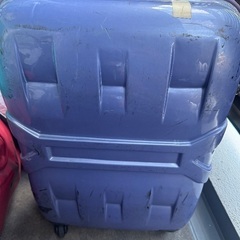 キャリーケース　スーツケースの画像