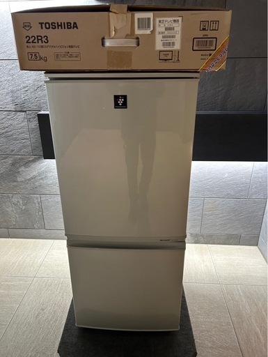 格安☆シャープ 137L 2ドア冷蔵庫 SJ-PD14X-N 2013年製