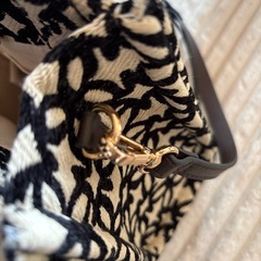 H＆M ショルダーの画像