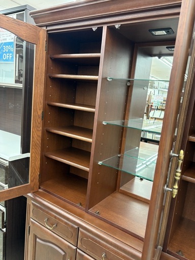 【表示価格より70%OFF】アンティーク調食器棚 レトロ調食器棚