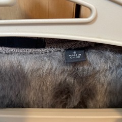 UNIQLOフェイクムートンコートの画像