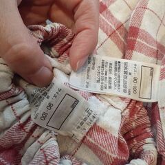 キッズパジャマ　無印　90cm　赤いチェックの画像