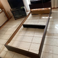 ジングルベットとマットレス●ランプ、コンセント付の画像