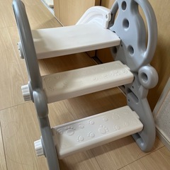 幼児用すべり台の画像