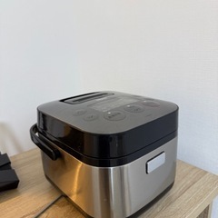 炊飯器の画像