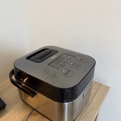 炊飯器の画像