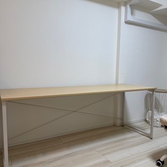 ワークデスクの画像