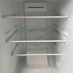 取引中です！無料配送 2022年製 156L ヤマダセレクト YRZ-F15J (ノンフロン冷凍冷蔵庫)の画像