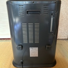 Iwatani  セラミックヒーター　温風加湿付の画像