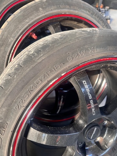 【CROSSSPEED】225/40ZR18アルミ 4本セット