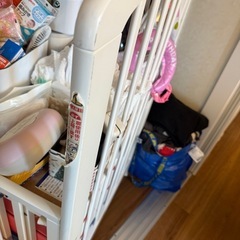 ベビーベッドの画像