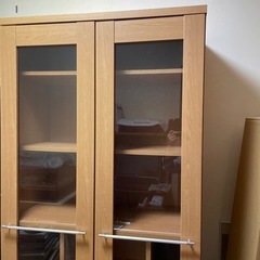 スライド式本棚の画像