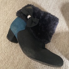 子供ブーツの画像