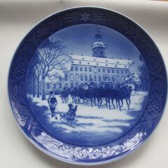 ロイヤルコペンハーゲン　イヤープレートの画像