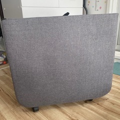 折りたたみシングルベッドの画像