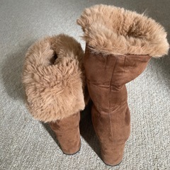 細身のブーツ
の画像