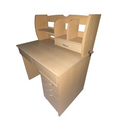 【ジ1106-04】シンプルなデザイン❗️傷や汚れあるためにお安く致します❗️木製 勉強机の画像