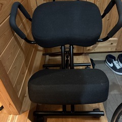 バランス　チェアの画像