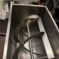 業務用自動液体充填器30ml〜300ml包装シールおまけ攪拌機能付きの画像