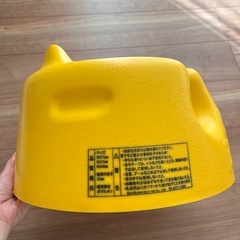 Bumbo バンボ◇ベビーソファ◇ベルト付きの画像