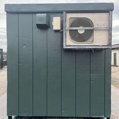【三重】 4坪ハウス　(土日引き取り可)　エアコン　8畳　コンテナハウス　ユニット　トレーラー　大型　事務所　倉庫　物置　【配送可】の画像