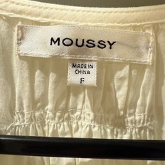 MOUSSYブラウス　Fサイズの画像