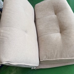 2人掛けソファ
の画像