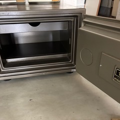 金庫　鍵番号ありの画像