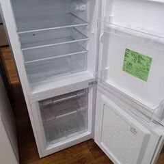 ★リユースのサカイ水戸店★ IRISOHYAMA 冷蔵庫 142L ２２年製 動作確認／クリーニング済み MT6118の画像