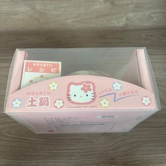 ハローキティ陶器土鍋 6号 未使用 箱付(地域販売限定)
の画像