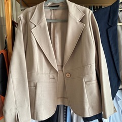 ジャケット２枚の画像